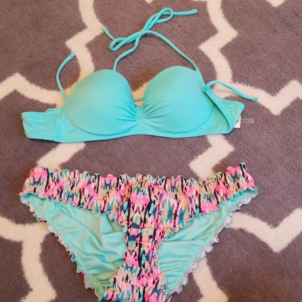 Shade & Shore bikini